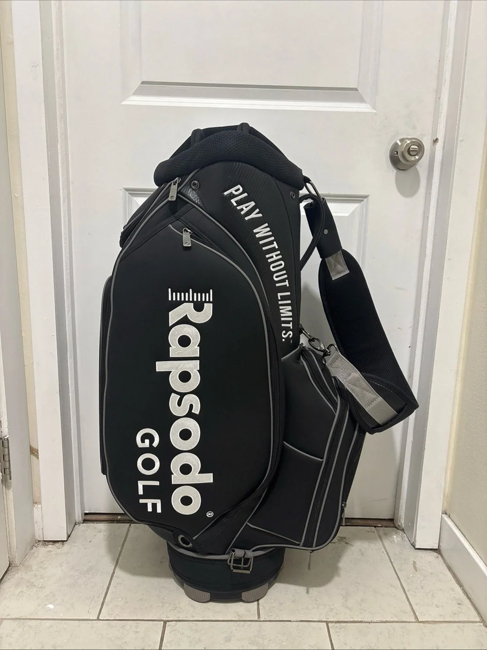 Men’s Black Stand Bag - Play Without Limits